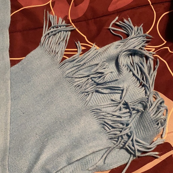 Blue scarf - Picture 2 of 2